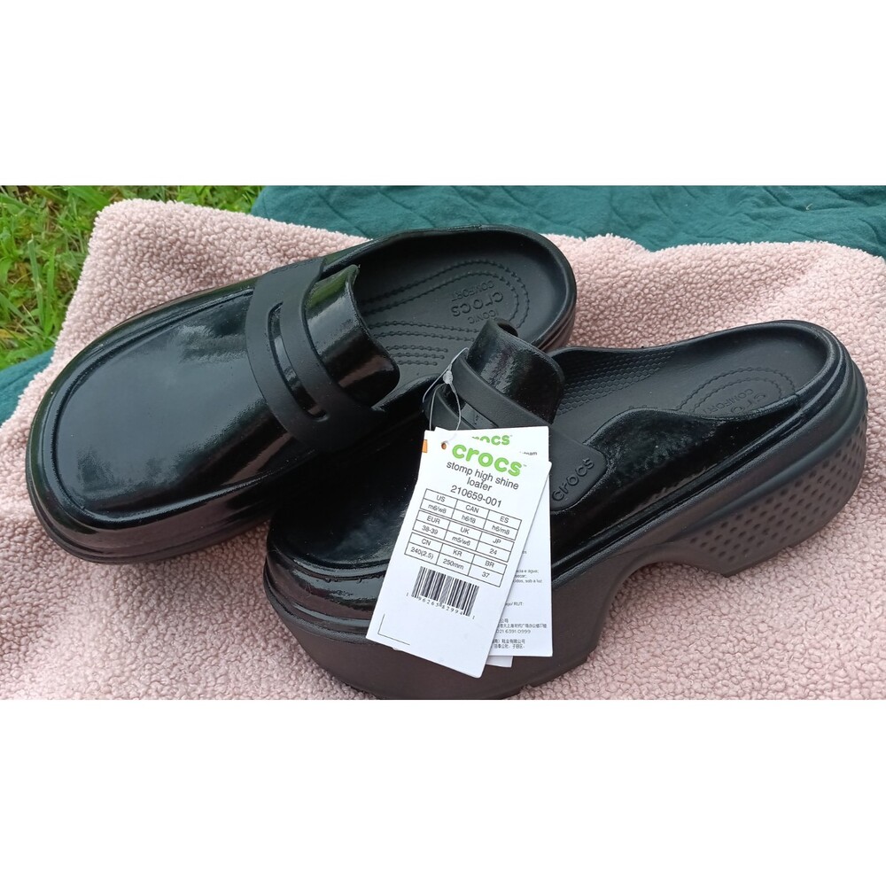 Crocs Stomp High Shine Loafer Black Unisex W8 M6 NWT Platform Slip‑On Goth Emo